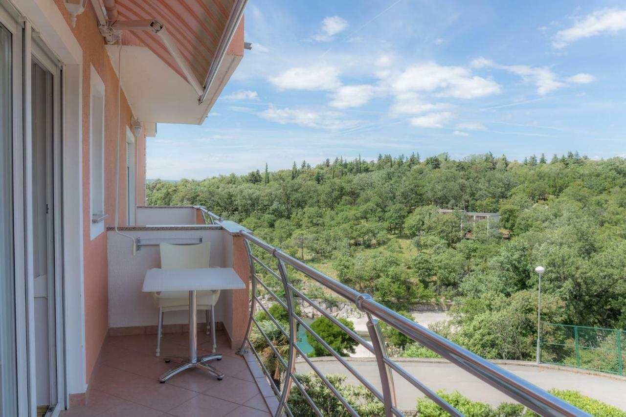 Apartments Zorica Dramalj Exterior foto