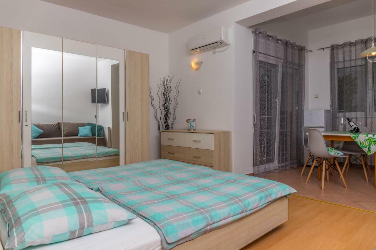 Apartments Zorica Dramalj Exterior foto